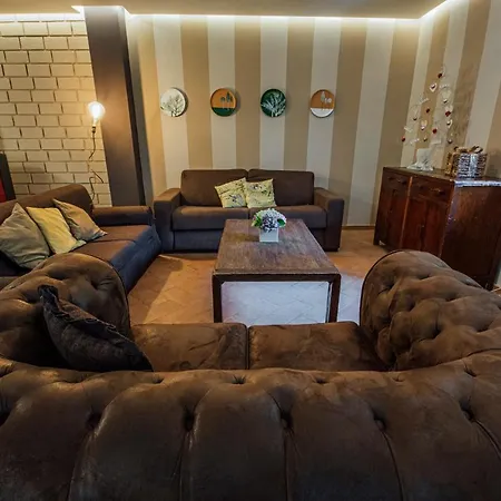 ベッド・アンド・ブレックファスト Casa Amici Del Bosco